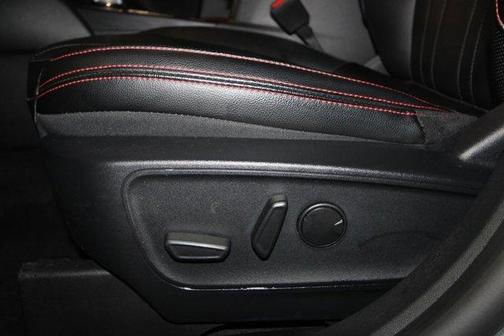 2025 Ford Escape ST-Line Elite