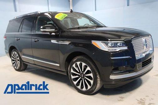 Black Metallic 2024 Lincoln Navigator Reserve