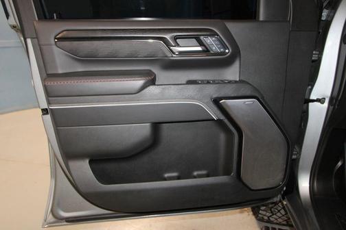 2025 GMC Sierra 2500 AT4X