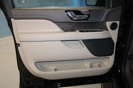 2024 Lincoln Navigator Premiere