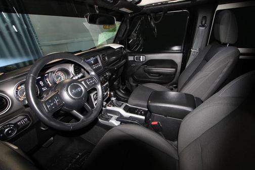 2021 Jeep Wrangler Sport