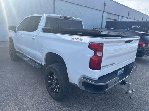 Summit White 2019 Chevrolet Silverado 1500 LT