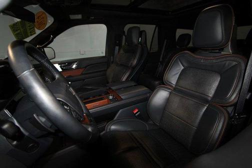 2024 Lincoln Navigator Black Label