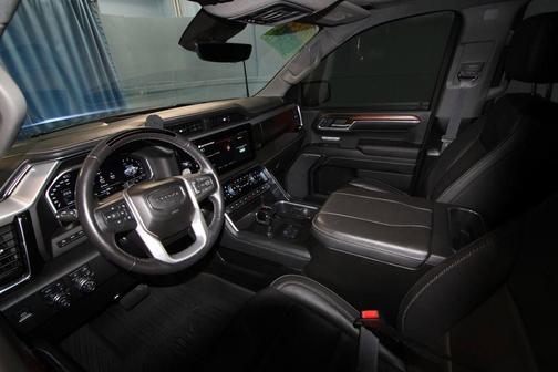 Metallic 2024 GMC Sierra 1500 Denali