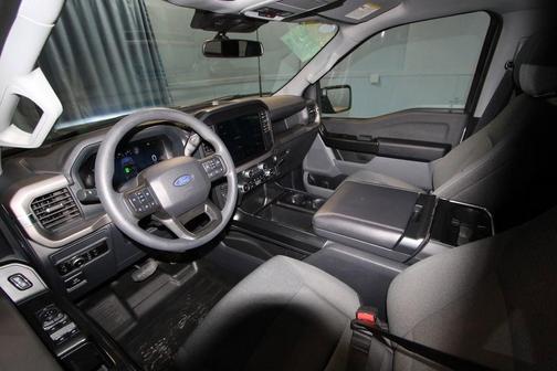 2025 Ford F-150 XL Hybrid