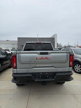 2024 GMC Sierra 1500 AT4X