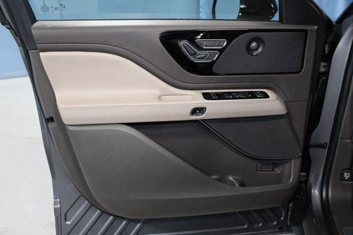 2022 Lincoln Aviator Reserve AWD