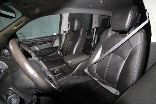 Black Granite Metallic 2015 Chevrolet Traverse 2LT