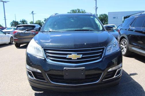 Black Granite Metallic 2015 Chevrolet Traverse 2LT