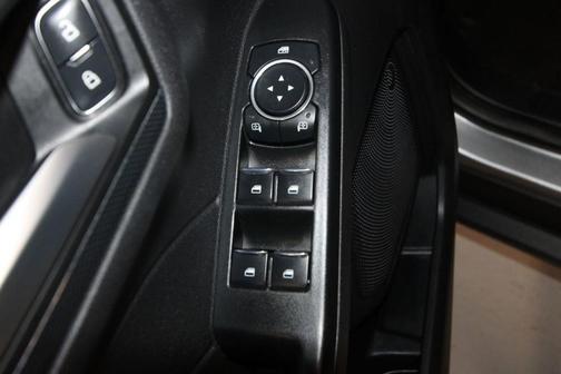 Silver Metallic 2024 Ford Escape ST-Line