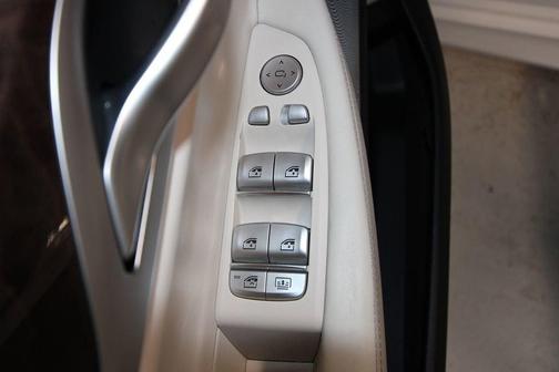 2020 BMW 750 i xDrive