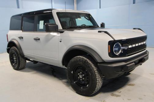Avalanche Gray 2026 Ford Bronco Big Bend