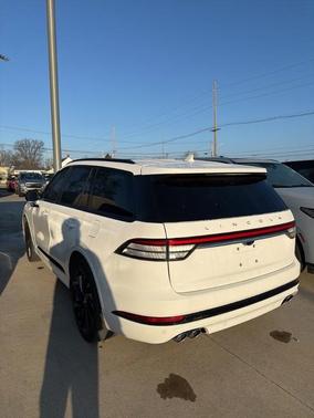 2023 Lincoln Aviator Reserve AWD