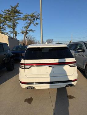 2023 Lincoln Aviator Reserve AWD