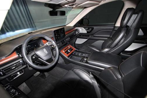 2023 Lincoln Aviator Reserve AWD