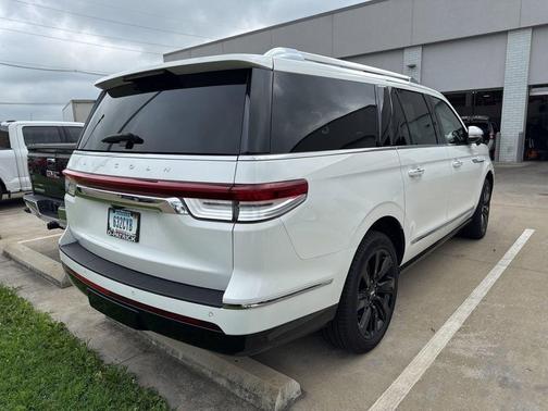 2024 Lincoln Navigator L Reserve