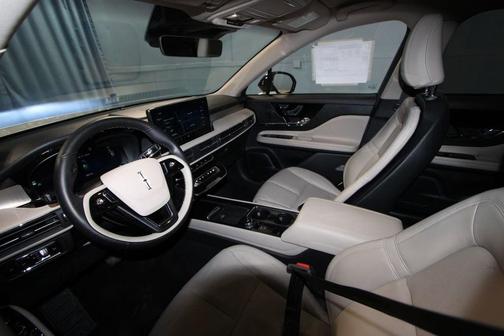 2025 Lincoln Corsair Premiere