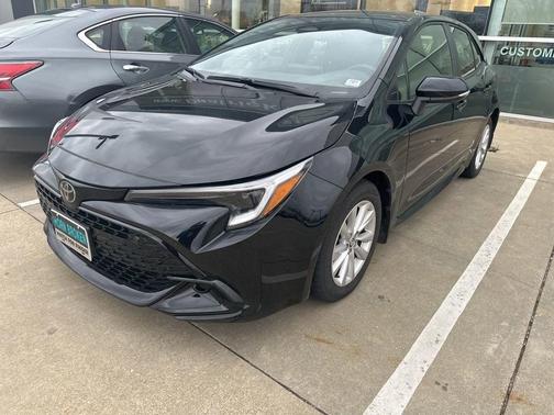 2024 Toyota Corolla Hatchback SE