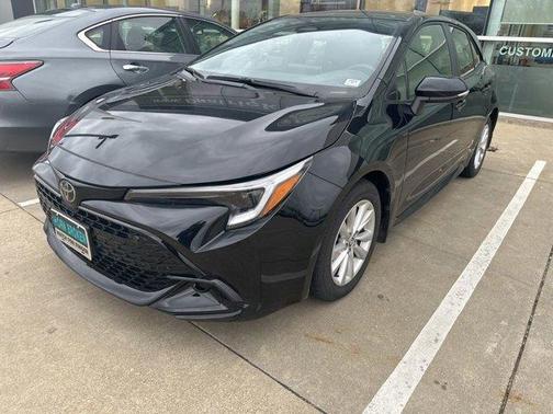 2024 Toyota Corolla Hatchback SE