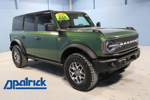 Green Metallic 2025 Ford Bronco Badlands