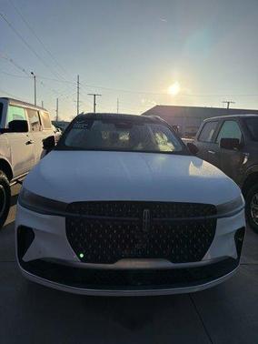 2025 Lincoln Nautilus Black Label