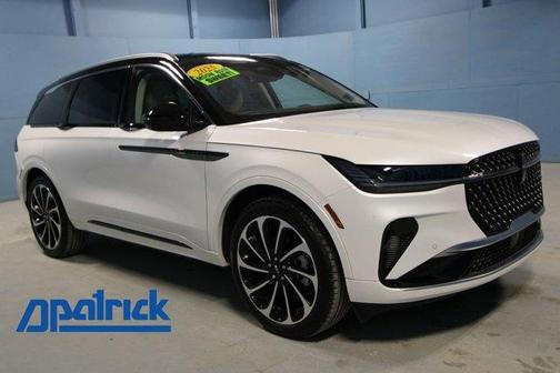 2025 Lincoln Nautilus Black Label