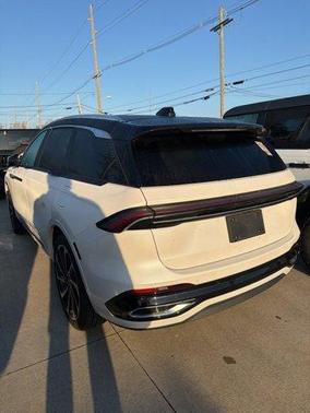 2025 Lincoln Nautilus Black Label