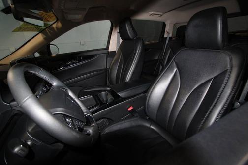 2021 Lincoln Nautilus Standard