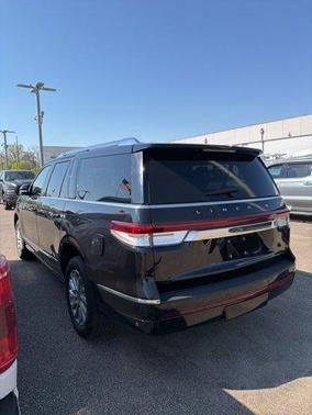 Black Metallic 2024 Lincoln Navigator L Premiere