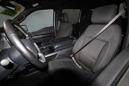 Oxford White 2023 Ford F-150 XLT