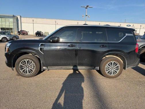 Black 2025 Nissan Armada Platinum