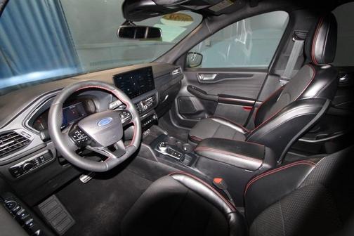 Gray Metallic 2023 Ford Escape ST-Line