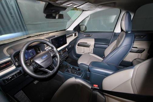 2025 Ford Maverick Lariat