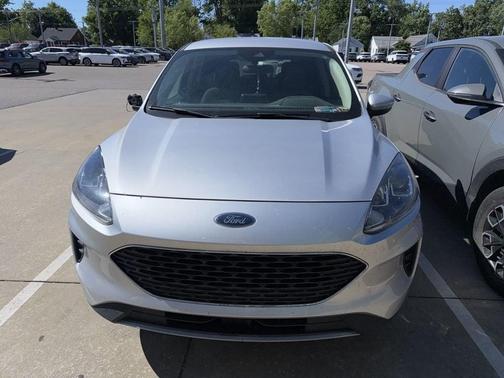 Ingot Silver 2020 Ford Escape SE