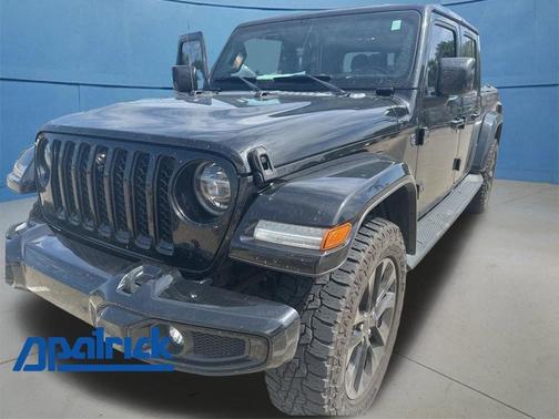 Black Clearcoat 2021 Jeep Gladiator Overland