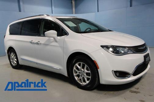 2020 Chrysler Pacifica Touring-L