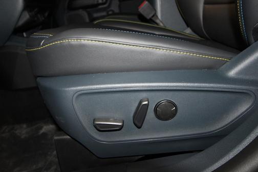 2025 Ford Maverick Lobo Standard