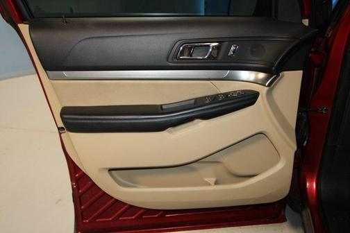 2016 Ford Explorer Base