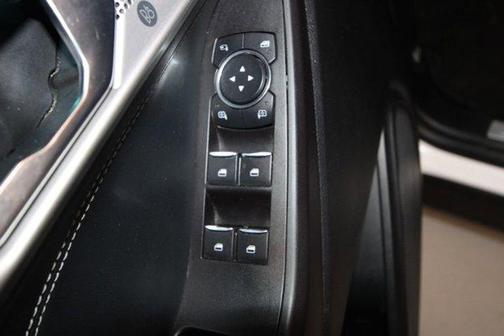 White 2020 Ford Explorer Limited