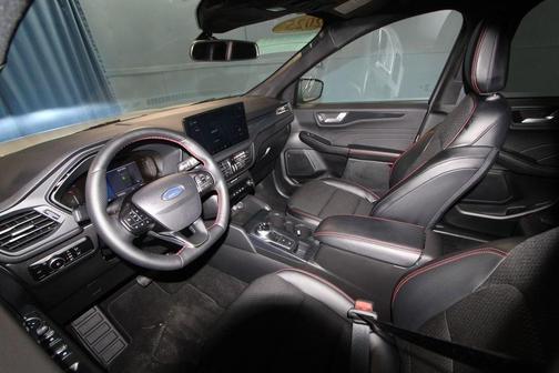 White Metallic 2025 Ford Escape ST-Line Select