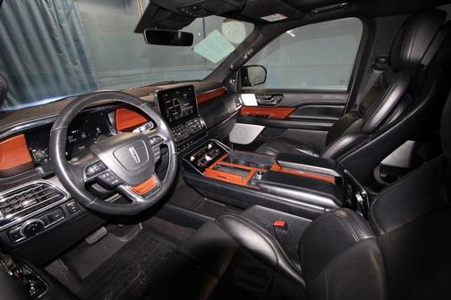 2021 Lincoln Navigator L Reserve