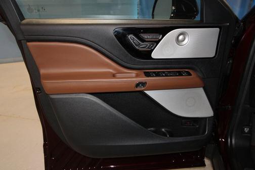 2022 Lincoln Aviator Reserve AWD
