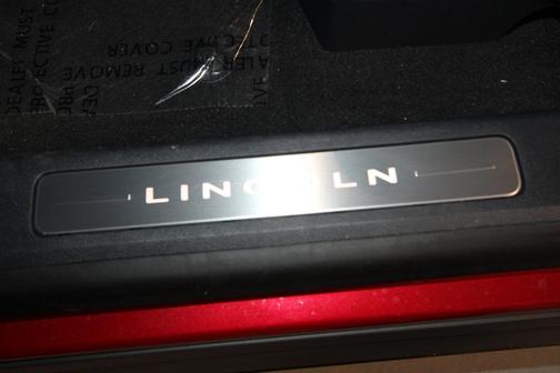 Red Carpet Metallic Tinted Clearcoat 2026 Lincoln Aviator Reserve AWD