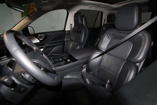 Blue Metallic 2026 Lincoln Aviator Reserve AWD