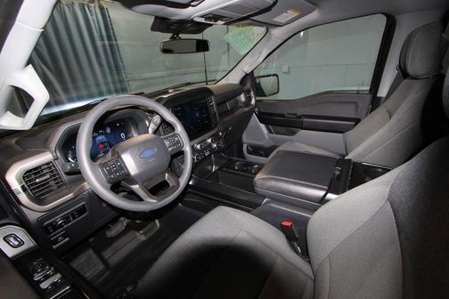 2025 Ford F-150 XL Hybrid