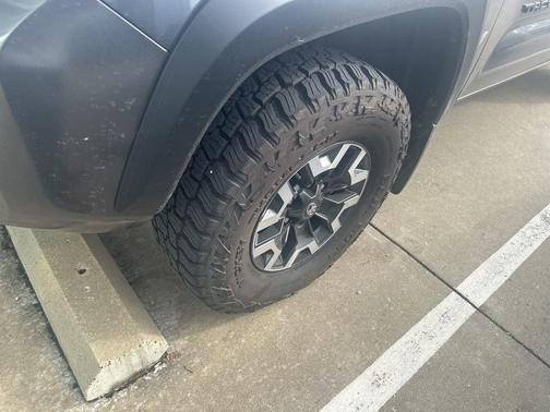 2023 Toyota Tacoma SR