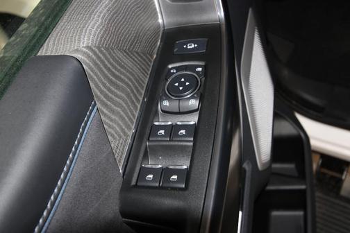 2025 Ford F-250 Platinum