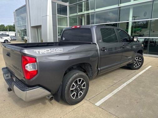 Magnetic Gray Metallic 2018 Toyota Tundra SR5
