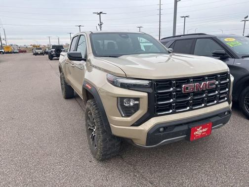 2024 GMC Canyon AT4