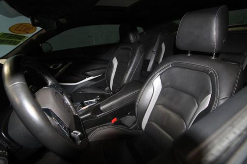 2023 Chevrolet Camaro 2LT